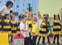 Пчелари от дружество “Димитър Панчев“ гостуваха в детска градина “Синчец“