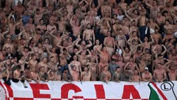 Добре дошли в лигата, където всички 18 отбора имат шанс за титлата след 25-ия кръг