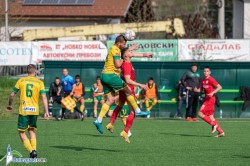 Футболистите губят в София от дубъла на Септември