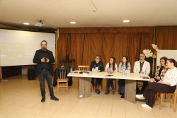 Представители на Елаците-Мед АД и Минно-геоложки университет "Св. Иван Рилски" се срещнаха с  ученици от 11 и 12 клас на СУ "Христо Ясенов" - град Етрополе