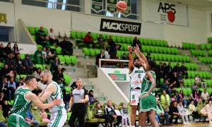 Кош в последните секунди донесе успеха на Балкан срещу Черно море!