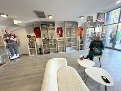 Христо Стоичков и кметът инж. Владимир Александров откриха Залата на спорта в Етрополе