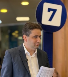 Божидар Божанов: Темите на изборите са антикорупция и Европа, останалото са димки и всяване на страх