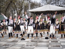 Съборът на Ботевград – традиция и празнично настроение на Втория ден на Великден