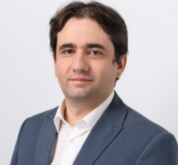 Божидар Божанов: Отстраняването на Сарафов е удар в сърцето на модела, който функционира чрез влияние в прокуратурата и осигуряване на чадър над престъпността