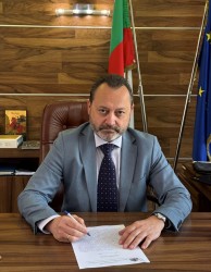 Министър Николай Найденов подписа разрешение за строеж за участък 6 от АМ „Хемус“