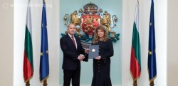 Кандидатът за премиер от "Прогресивна България" Румен Радев представи структура и състав на проектокабинет