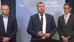 "Прогресивна България" внася в парламента първия пакет законопроекти срещу високите цени