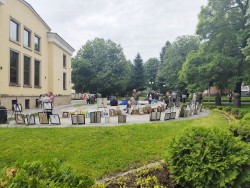 Изложба "Арт алея" на открито представя Сдружението на художниците - Ботевград