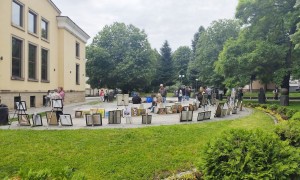 Изложба "Арт алея" на открито представя Сдружението на художниците - Ботевград