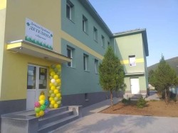 Дворът на детската градина във Врачеш ще бъде оборудван с нови детски съоръжения