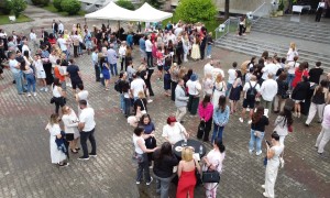 ПГПЧЕ „Алеко Константинов“ събра поколения възпитаници на IV Alumni среща