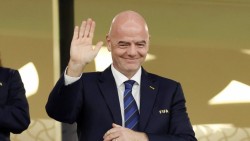 Най-мразеният човек от феновете? Инфантино накара хората да се обърнат срещу него