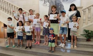 Историческият музей, деца и родители отдадоха почит на Васил Левски в Ботевград