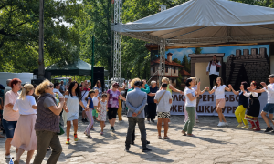 „Боженишки Урвич“ – празник, който събира поколения и пази традициите