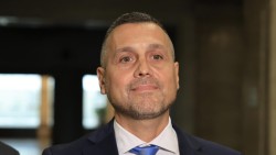 Кметът на Елин Пелин се кандидатира за президент