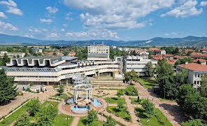 Потреблението на електрическа енергия в обществените сгради намалява