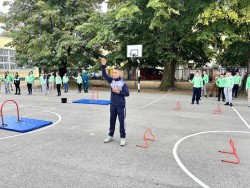 Спорт, движение и много настроение в ОУ „Никола Йонков Вапцаров“