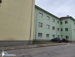 Община Ботевград с конкретно решение за облекчаване на трафика и струпването на коли пред входа на началния етап на ОУ „Никола Йонков Вапцаров“. 