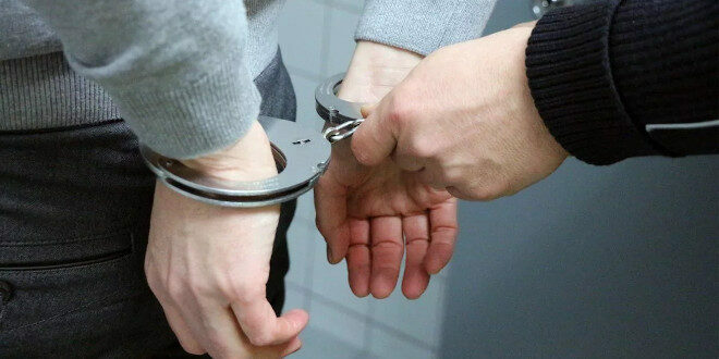 Botevgrad.com :: Задържан е 20-годишен ботевградчанин за притежание на  наркотични вещества (Новини, Ботевград)